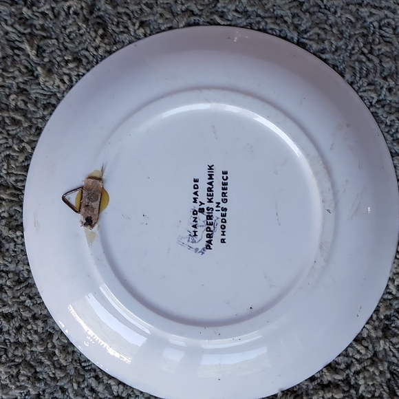 2 /$20 πVintage Greek wall plate yellow ππΏ π¦ embossed 8.5" Greece - Picture 4 of 12